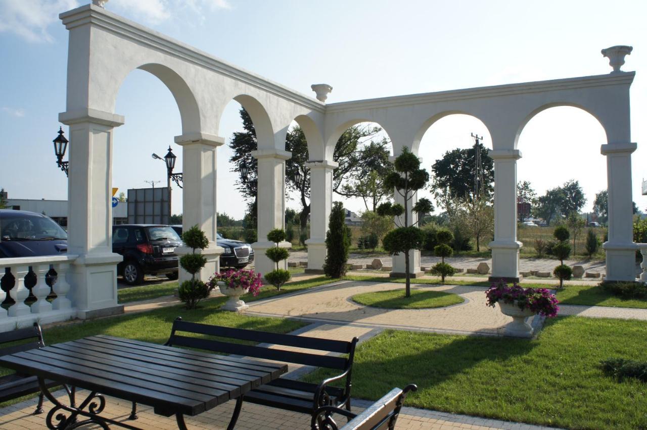 Kaluszyn  Villa Demetrios المظهر الخارجي الصورة